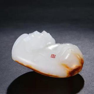 新疆和田玉白玉籽料瑞兽招财貔貅手把件