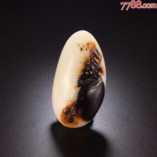 新疆和田玉黑皮籽料玉雕秦王君王把玩件