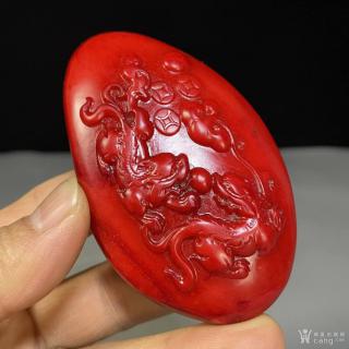 珍藏和田玉红玉原石双龙戏珠手把件 7.7×4.7㎝ 重135