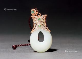 【和田玉镶嵌吊坠】拍卖品